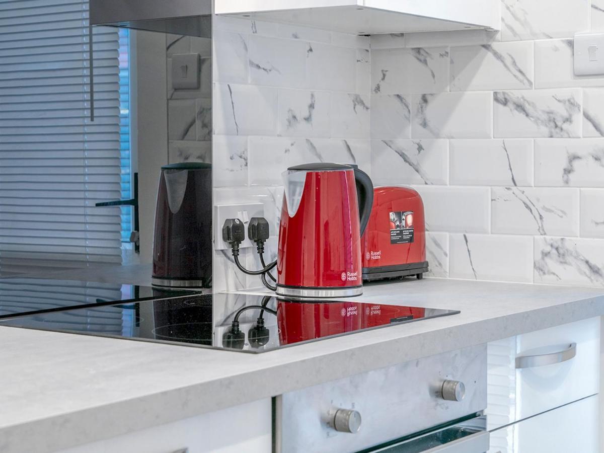Pass The Keys - Bright & Airy 2Br 2Bath Apt In Perfect Location Belfast Eksteriør bilde