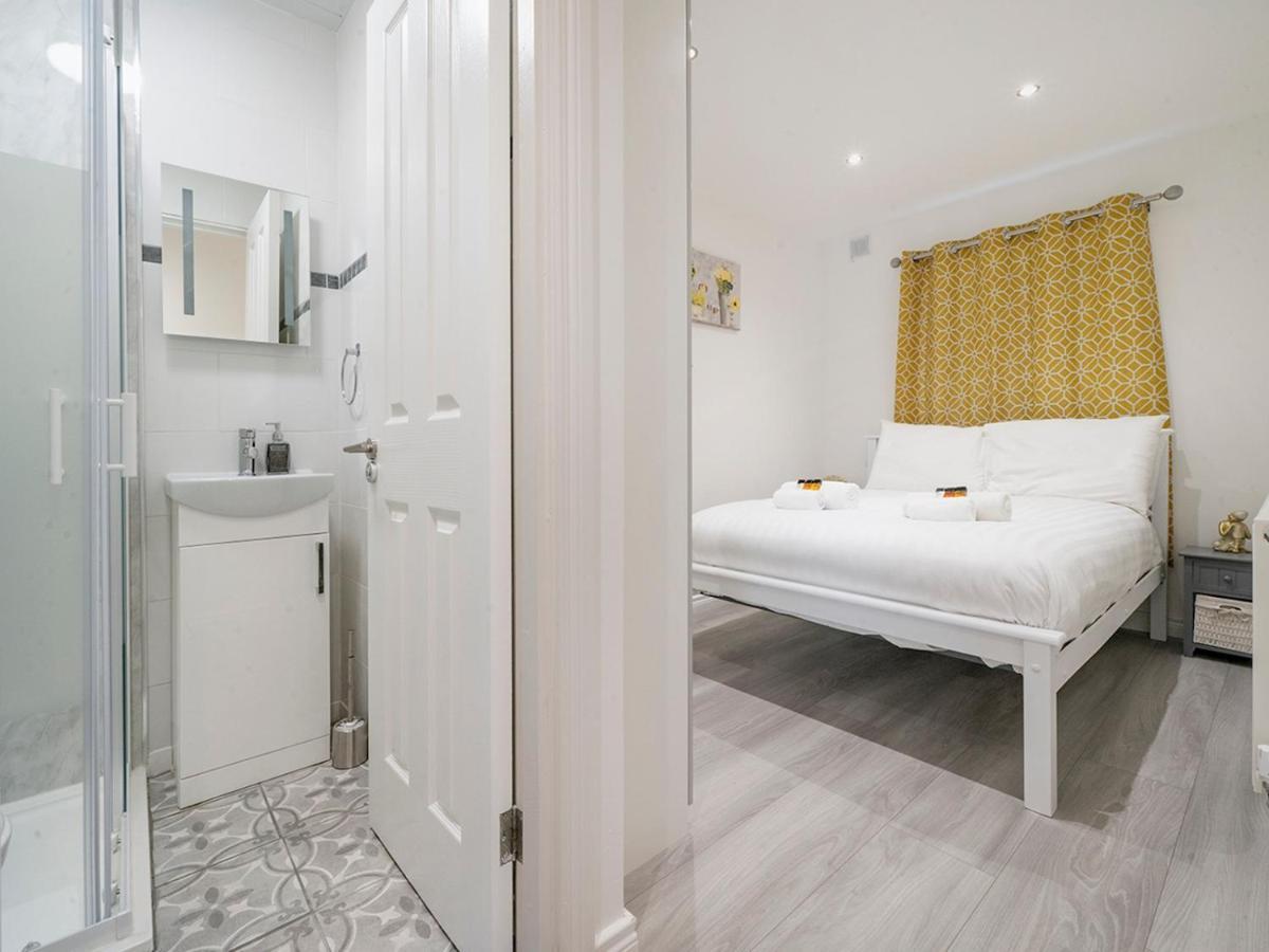 Pass The Keys - Bright & Airy 2Br 2Bath Apt In Perfect Location Belfast Eksteriør bilde