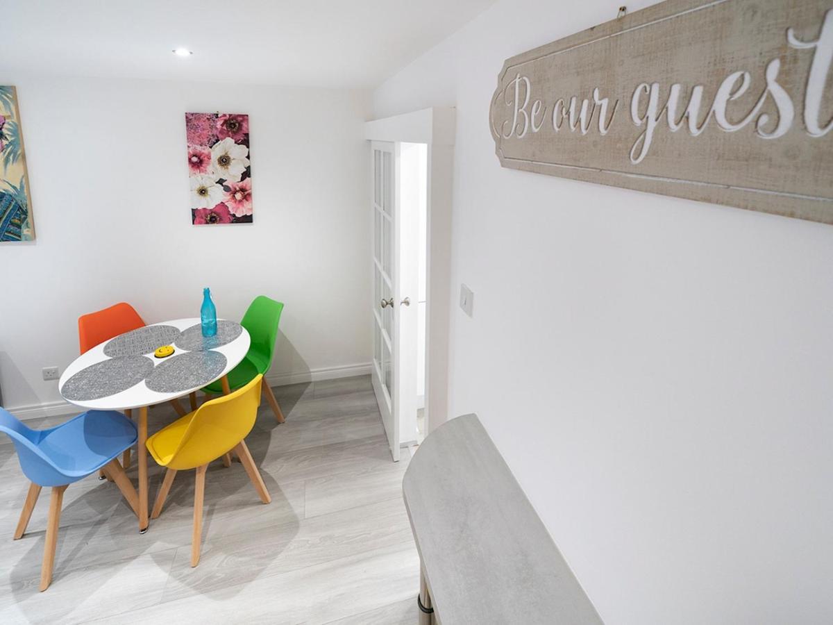 Pass The Keys - Bright & Airy 2Br 2Bath Apt In Perfect Location Belfast Eksteriør bilde
