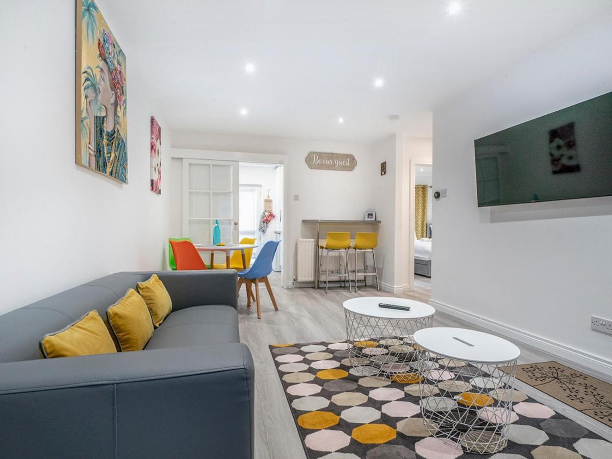 Pass The Keys - Bright & Airy 2Br 2Bath Apt In Perfect Location Belfast Eksteriør bilde